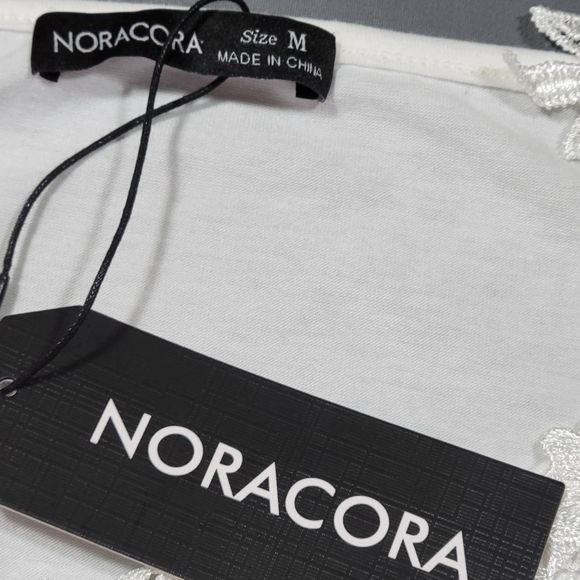 Noracora Women Shirt Size M Pink Preppy Lace Dainty Floral Classic Short Sleeves - Picture 6 of 8